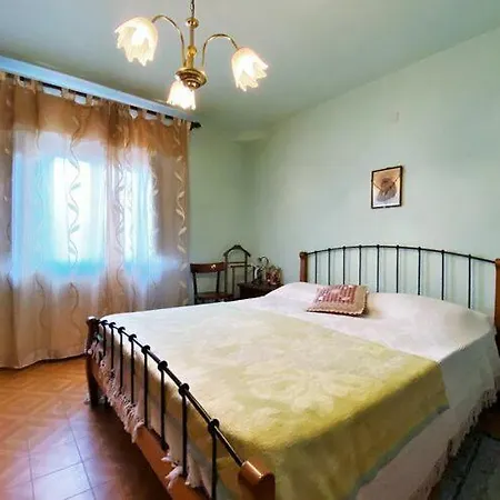 Holiday home Casa Lepri